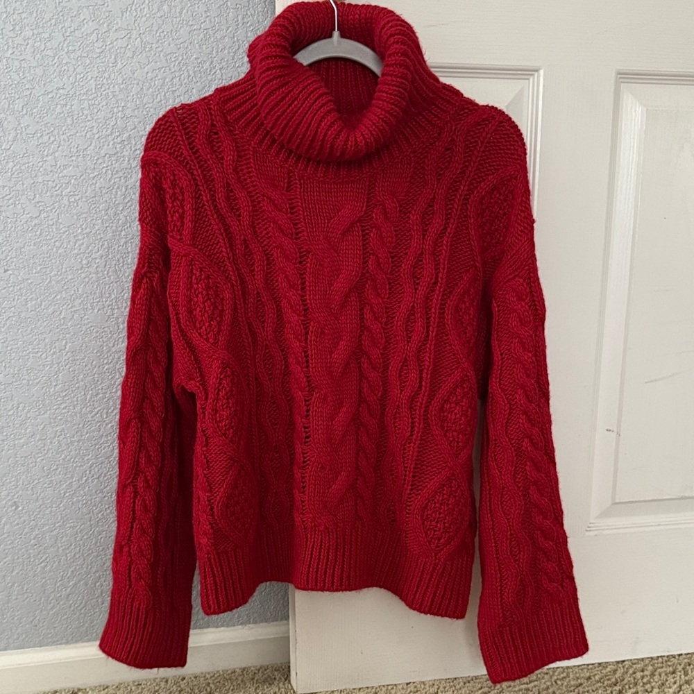 H&M Rich Red Cable Knit Chunky Turtleneck Sweater - Picture 8 of 10